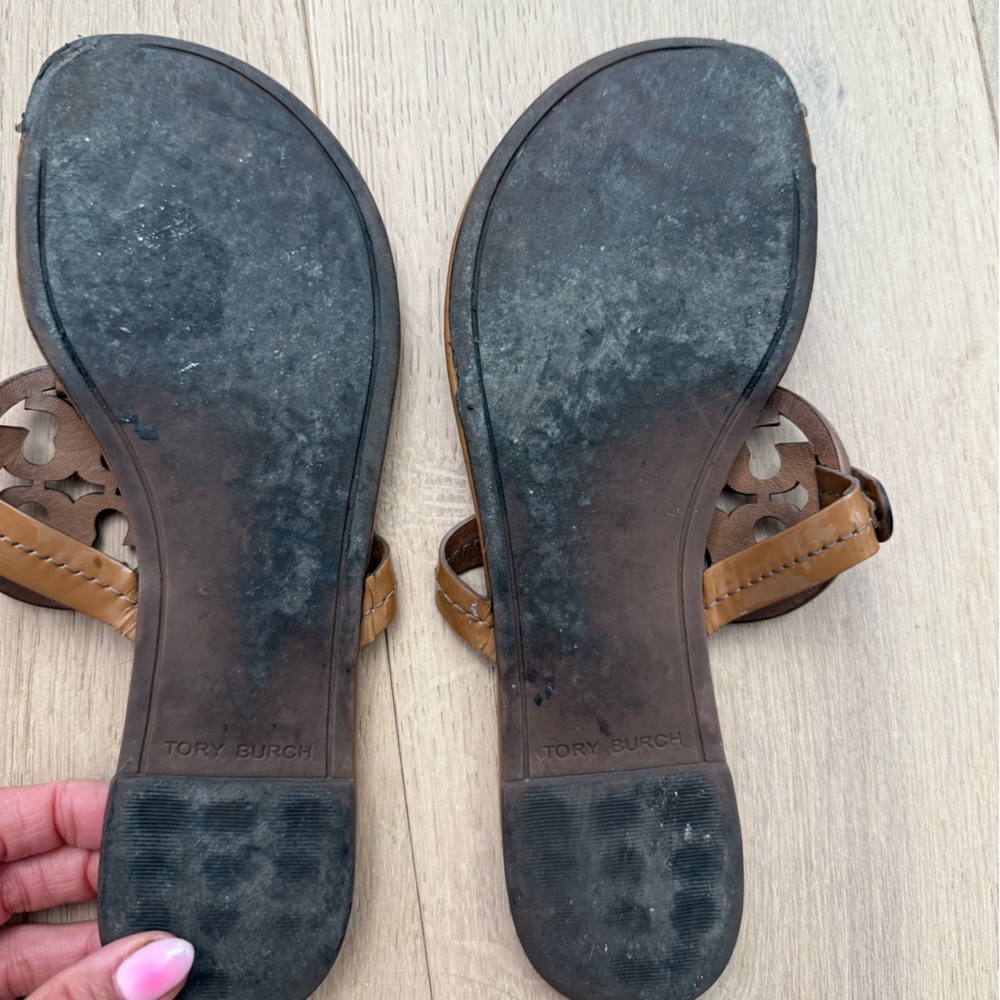 Tory Burch MILLER  Sandals | 8.5 - Picture 3 of 5